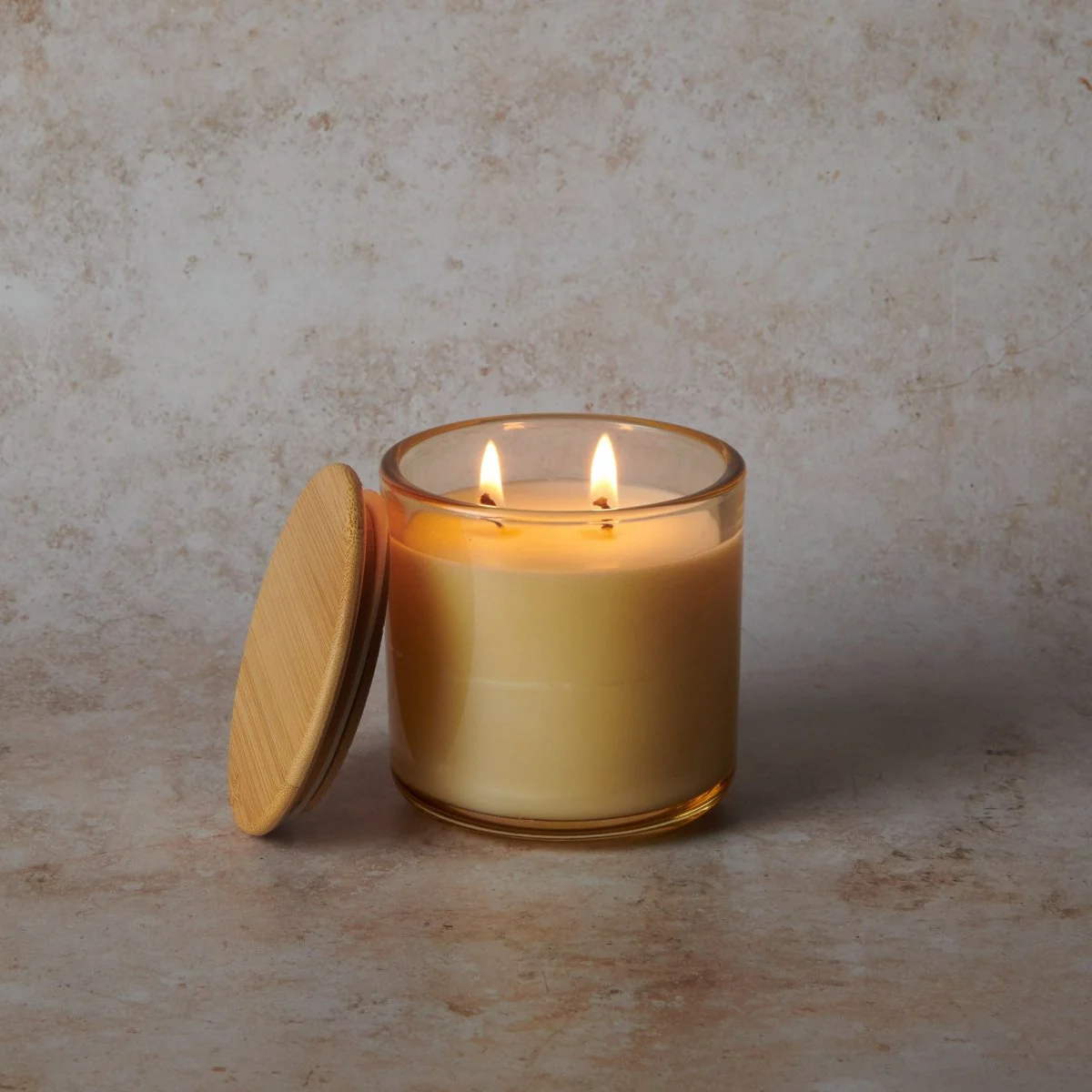 Vela de Arboles (cedar, citrus and patchouli candle) - Image 3